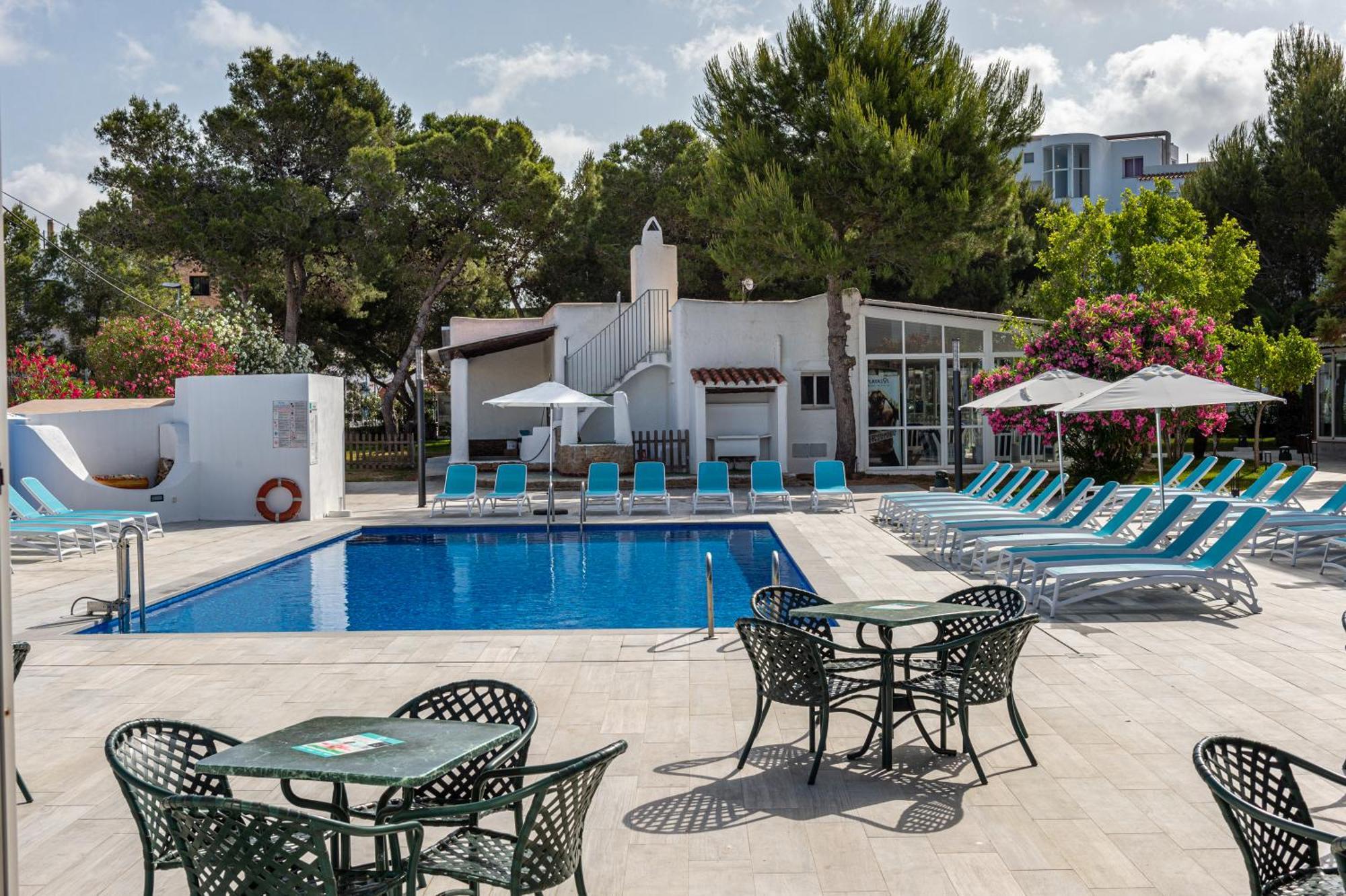 Aparthotel Vibra Club Maritim San Antonio  Ngoại thất bức ảnh