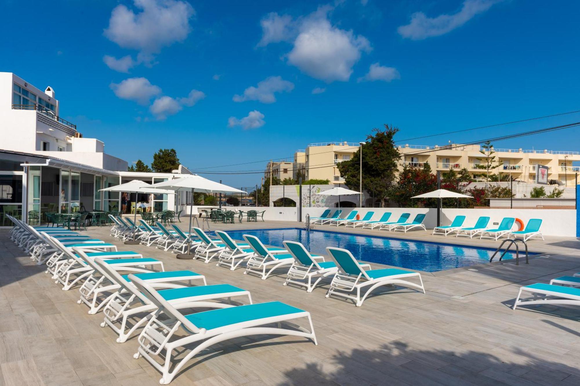 Aparthotel Vibra Club Maritim San Antonio  Ngoại thất bức ảnh