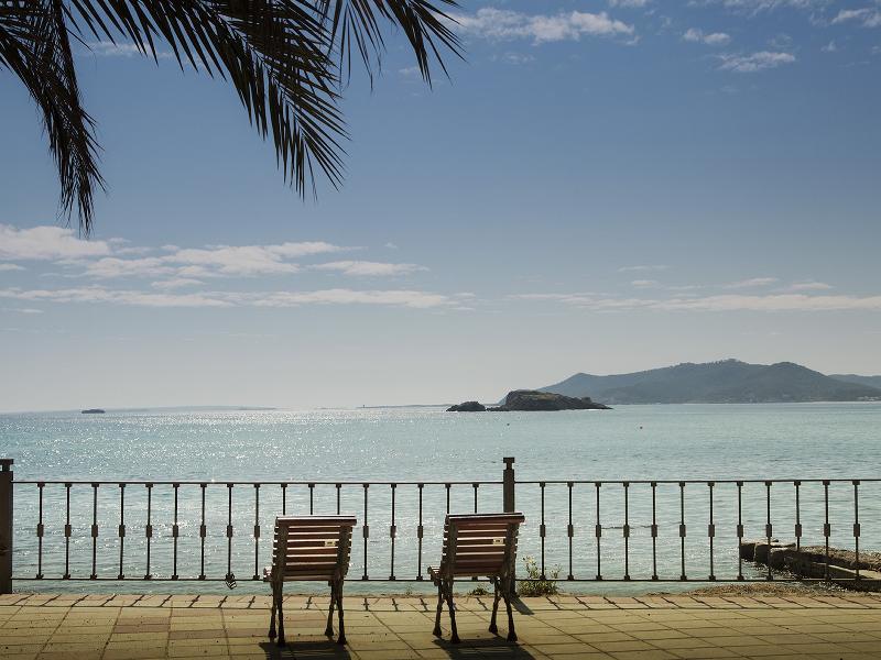 Aparthotel Vibra Club Maritim San Antonio  Ngoại thất bức ảnh