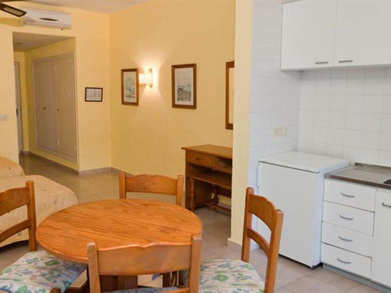 Aparthotel Vibra Club Maritim San Antonio  Ngoại thất bức ảnh