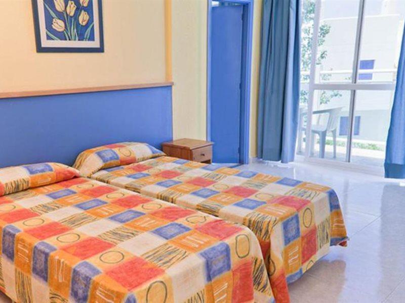 Aparthotel Vibra Club Maritim San Antonio  Ngoại thất bức ảnh